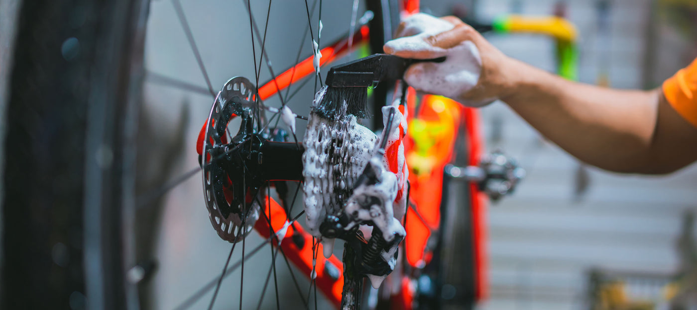 Speed Clean Your Mountain Bike: 8 Fast Steps With Compressed Air Power!